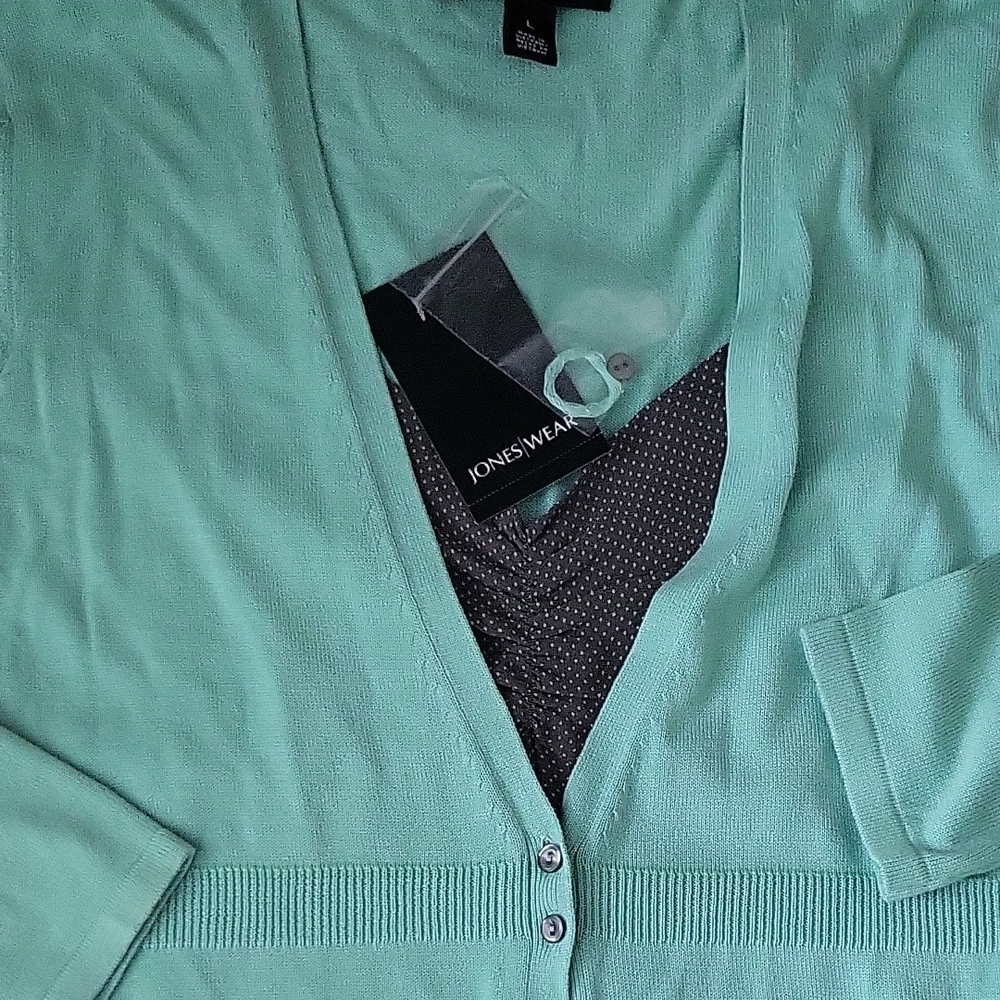 Jones Wear Light Green Women's Cardigan - Picture 3 of 3